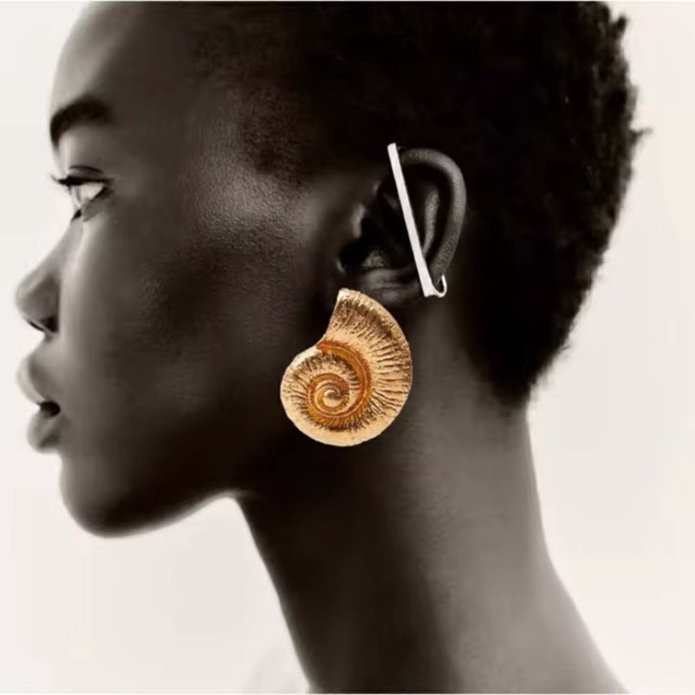 shell  earrings H46